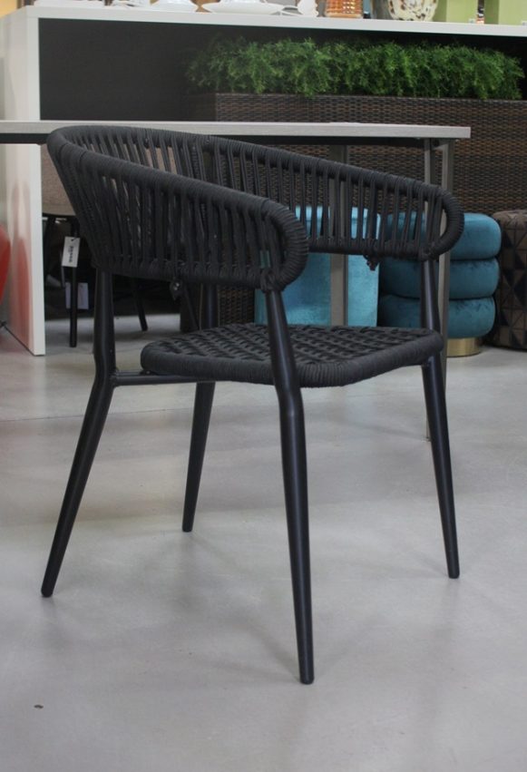 4 luxe terrasstoelen tuinstoel zwart metaal touw wicker draadstoel stapelbaar horeca restaurant hal54