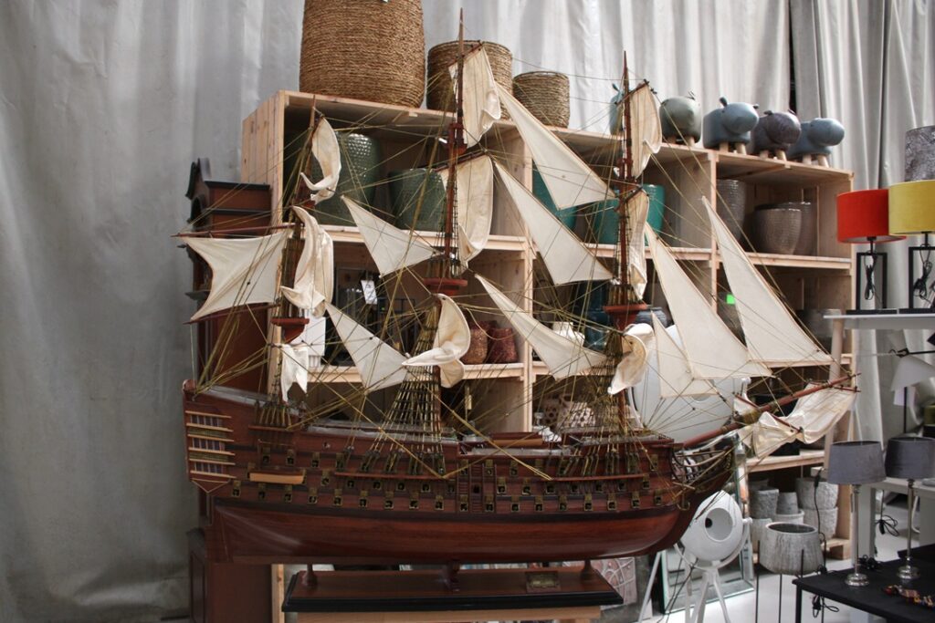 Modelschip H.M.S. Victory 1805 (190 cm.)