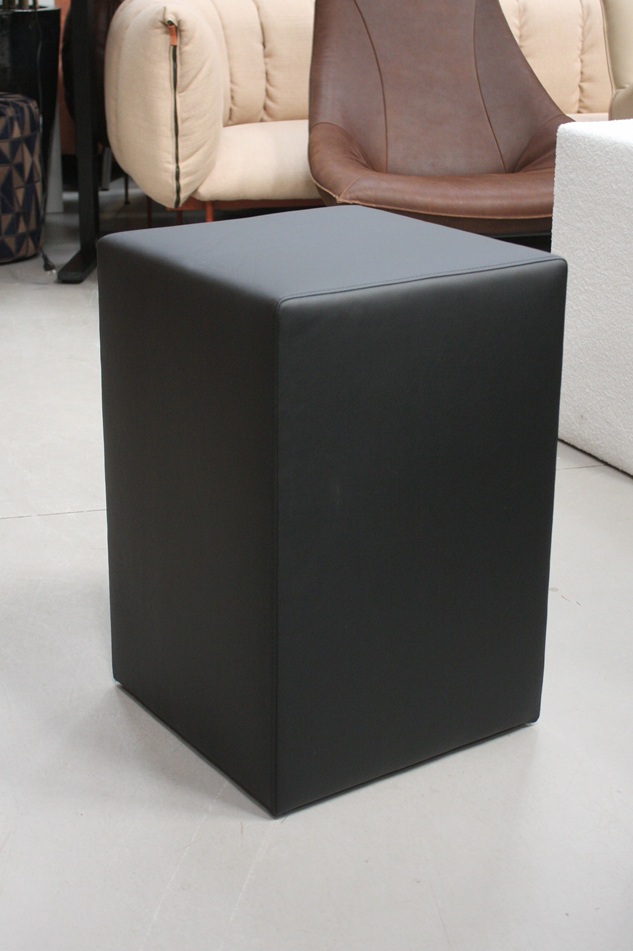 Hocker / nachtkastje leatherlook (set van 2)