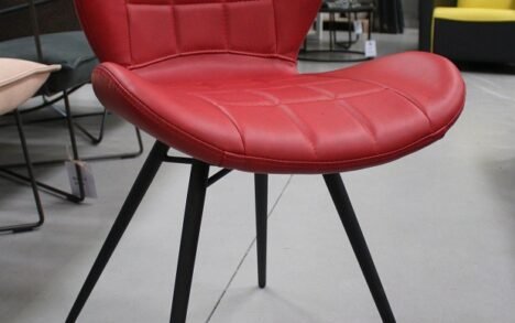 Eetkamerstoel / vlinderstoel kunstleer rood