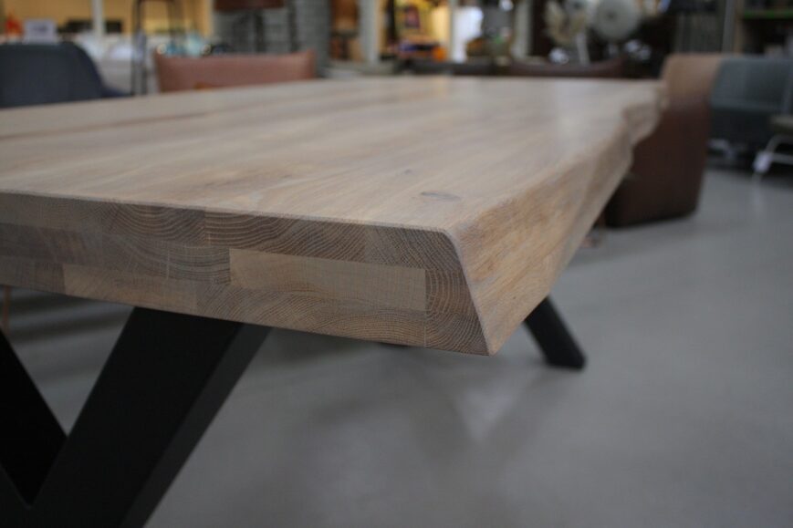 Eettafel / boomstamtafel eikenhout - Afbeelding 3