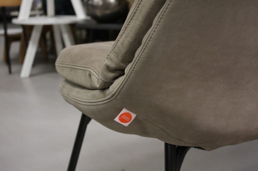 Eetkamerbank + 2 eetkamerstoelen Curtis Jess Design - Afbeelding 6