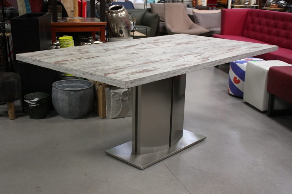 Eettafel geschuurd aluminium & melamine
