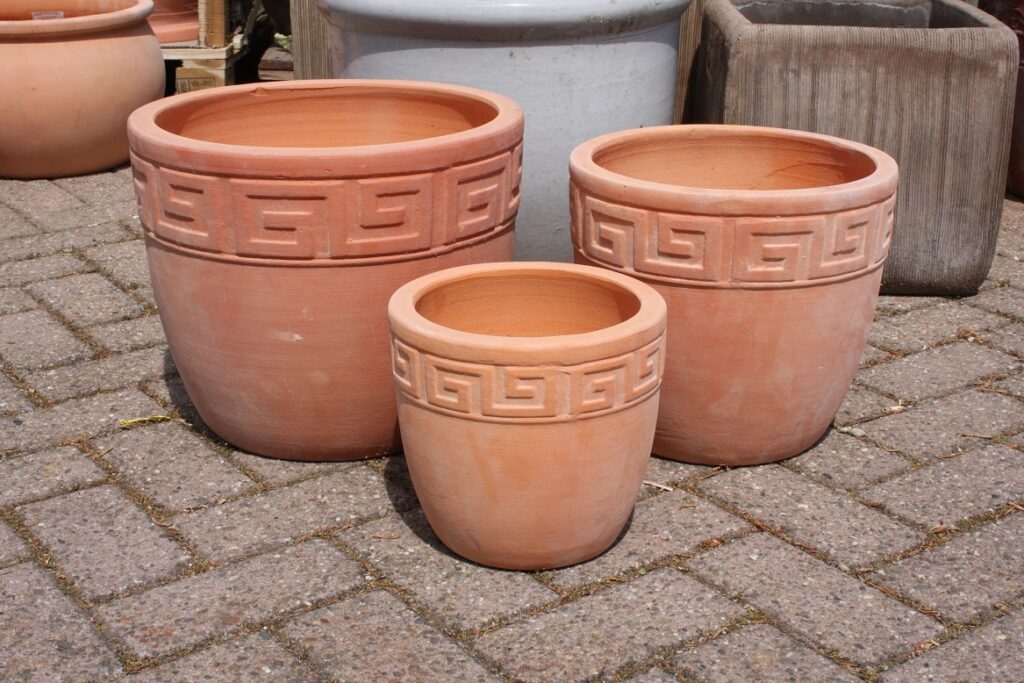 Terracotta Aztec bloempotten