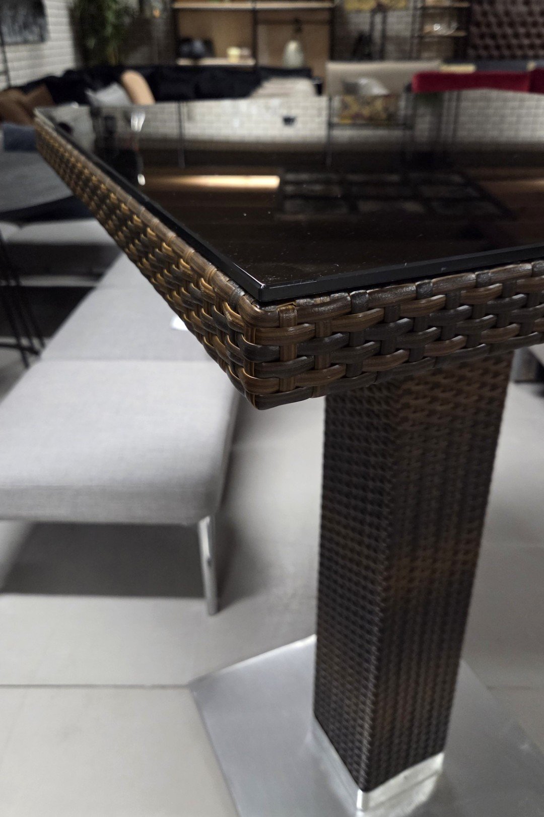 Bartafel wicker - Afbeelding 4