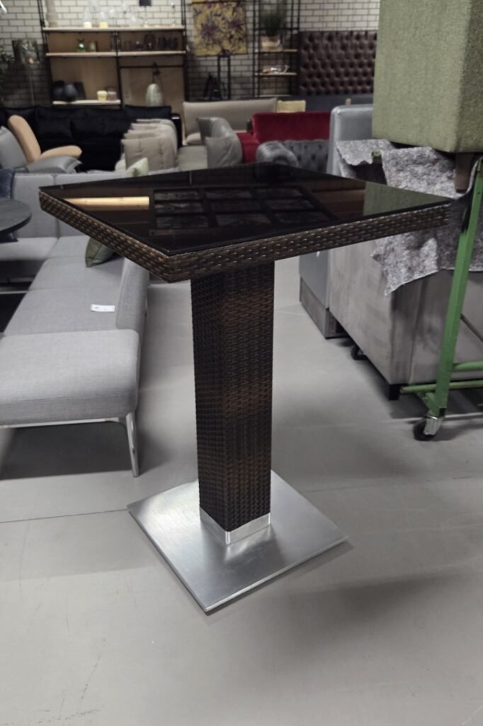 Bartafel wicker
