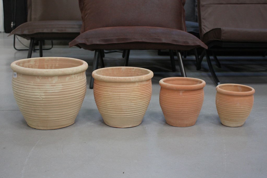 AKTIE!! Bloempotten terracotta (set van 4) Cherry pot ribbel