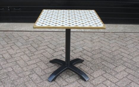 (Terras)tafel vierkant Mozaiek 70x70 met metalen rand