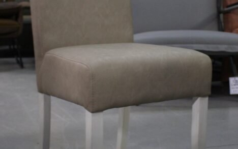 Eetkamerstoel Lola Beige