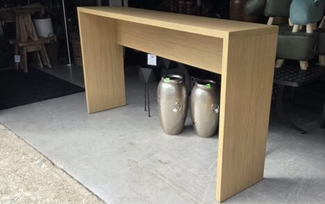 Bartafel / balie / wandtafel melamine 205 x 45 cm.