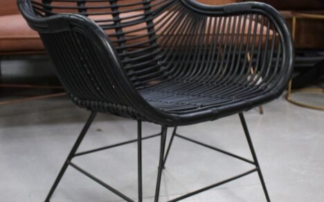 Eetkamerstoel rotan Malang zwart L&L