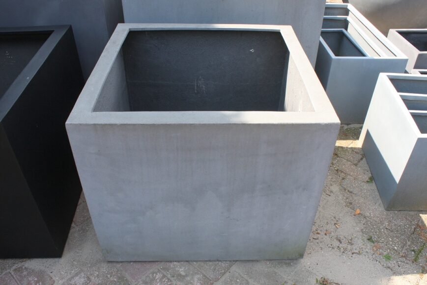 Bloembak vierkant Fiberstone grijs (82 x 82 cm.) - Afbeelding 2