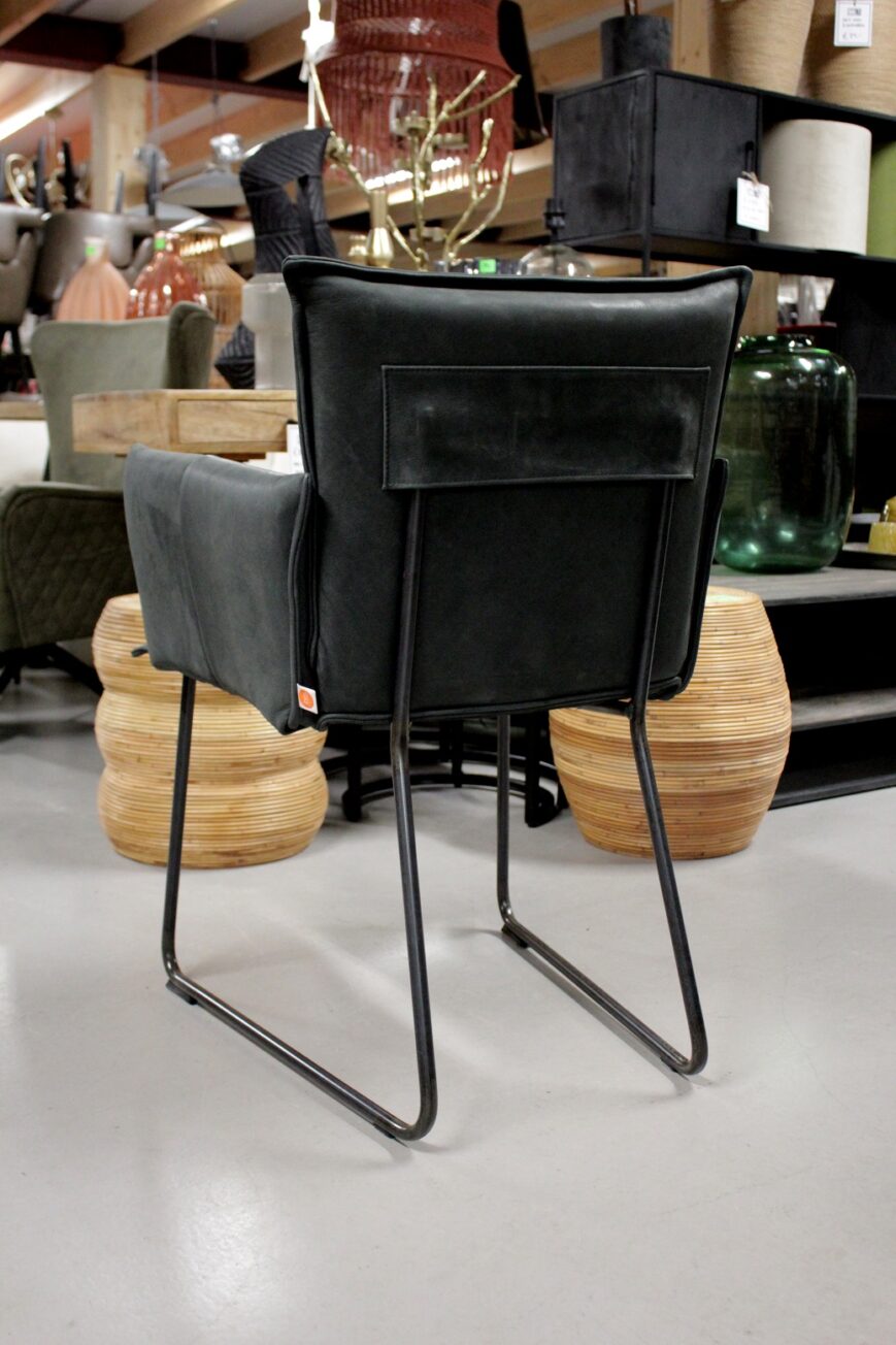 Eetkamerstoel DUKE Jess design (Aurula Black) met armleuningen - Afbeelding 2