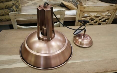 Metalen lamp Inez koper