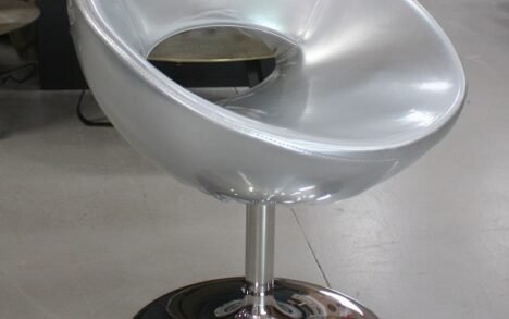 Eetkamerstoel zilver (draaibaar)