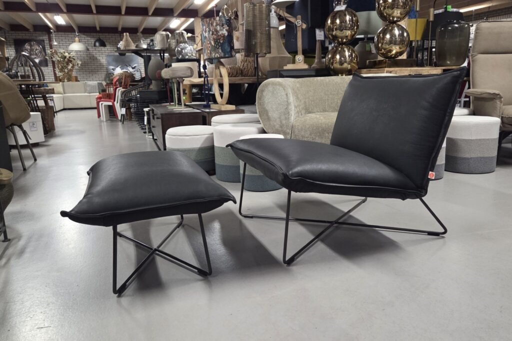 Fauteuil + hocker Earl Jess Design (Bonanza Black)