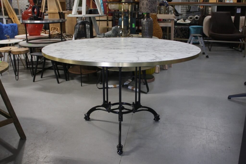 Eettafel rond marmerdessin Ø120