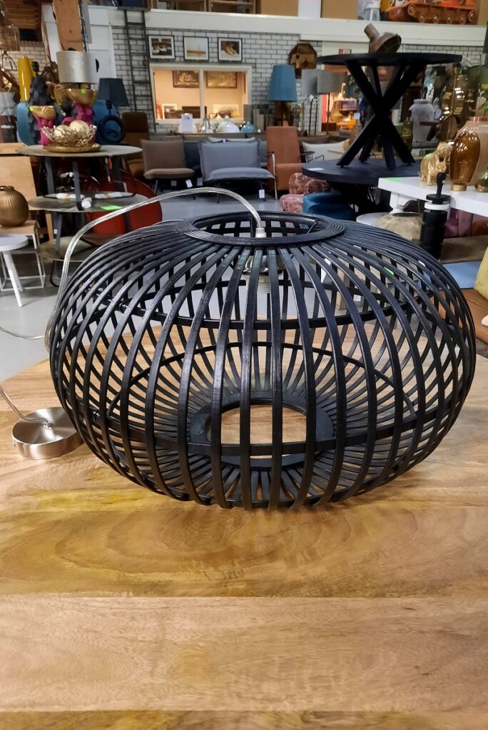 Hanglamp bamboe ovaal Ø55 cm. (zwart)