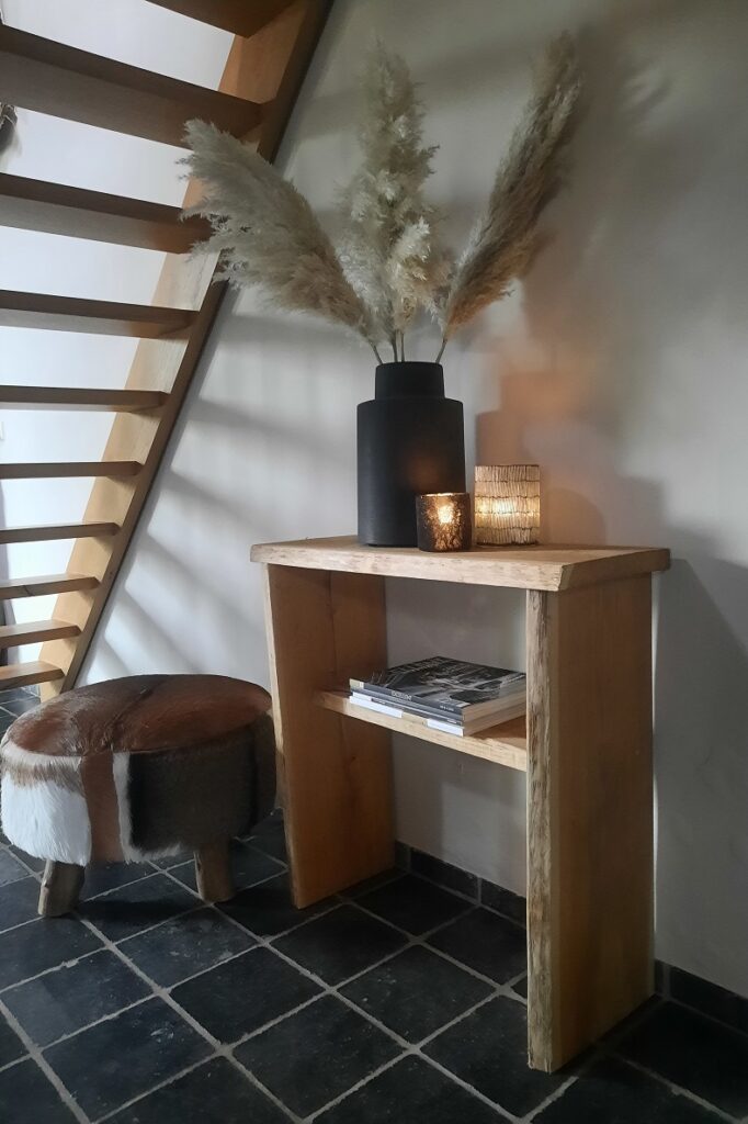 Eikenhouten sidetable  / haltafel 75 cm.