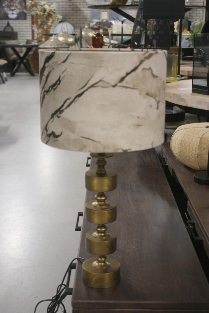 lampvoet GODY en velvet lampenkap MARBLE Light & Living.