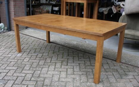 Eettafel / stamtafel 200x100
