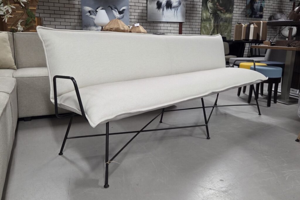 Eetkamerbank Vidar Jess 220 cm. (Archie Frame)