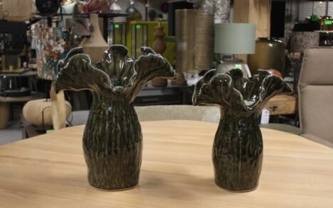 Set van 2 donkergroene vazen