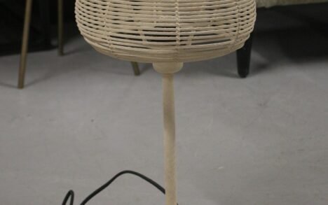 Tafellamp metaal beige