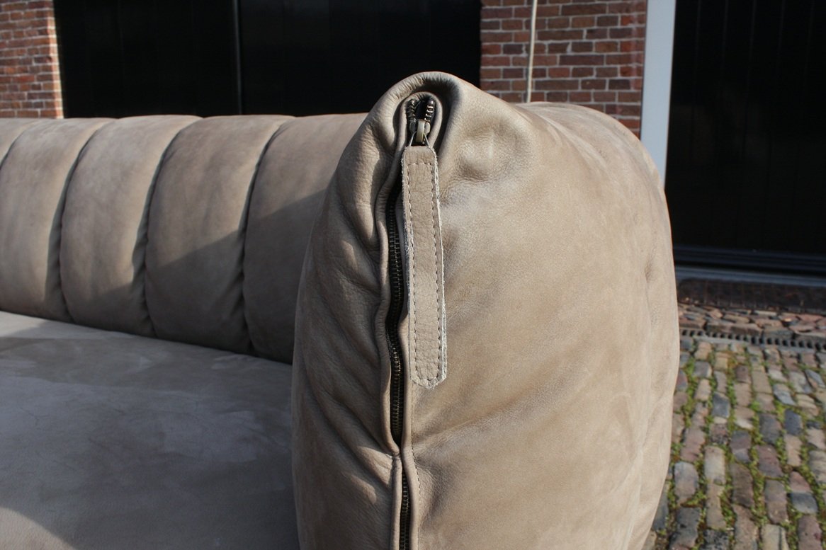 Bank / Sofa Puffer Jess Design (Aurula Stone) - Afbeelding 3