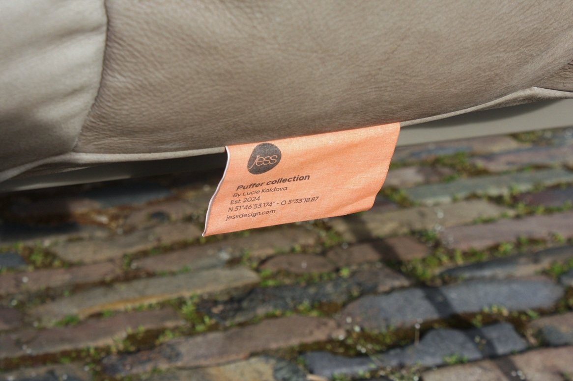 Bank / Sofa Puffer Jess Design (Aurula Stone) - Afbeelding 4