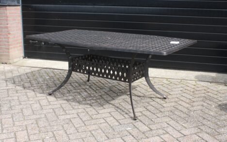 Tuintafel gegoten aluminium 183x107