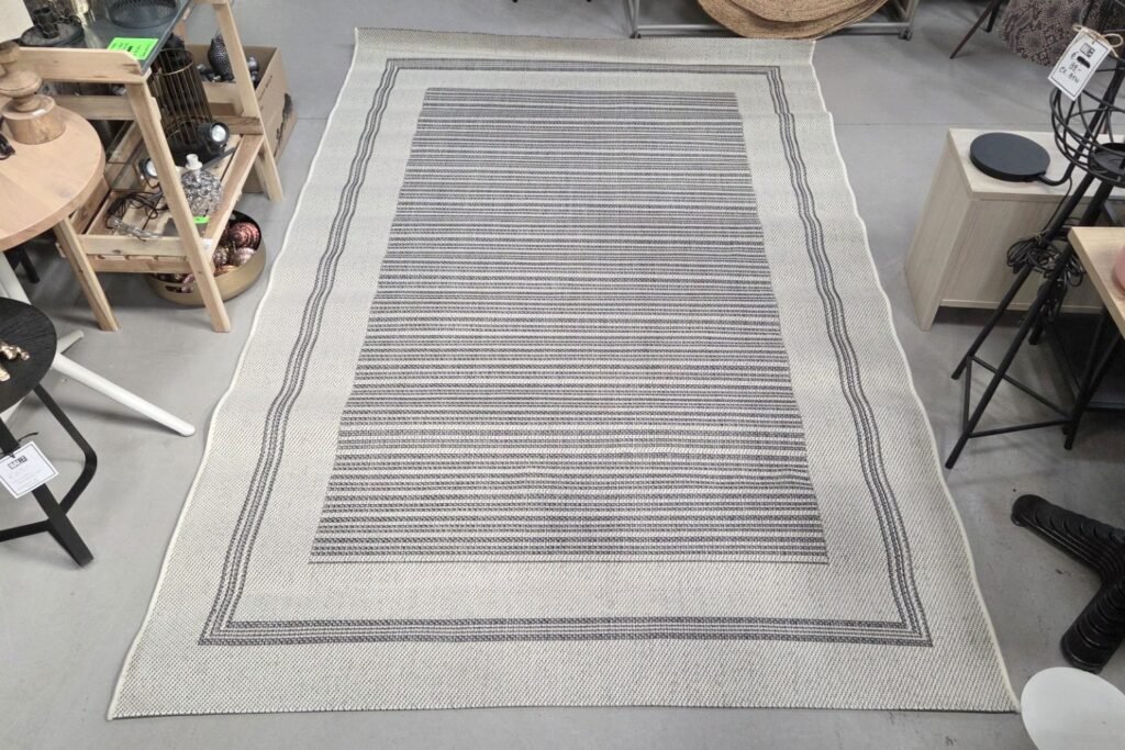 Vloerkleed / buitenkleed 200x290