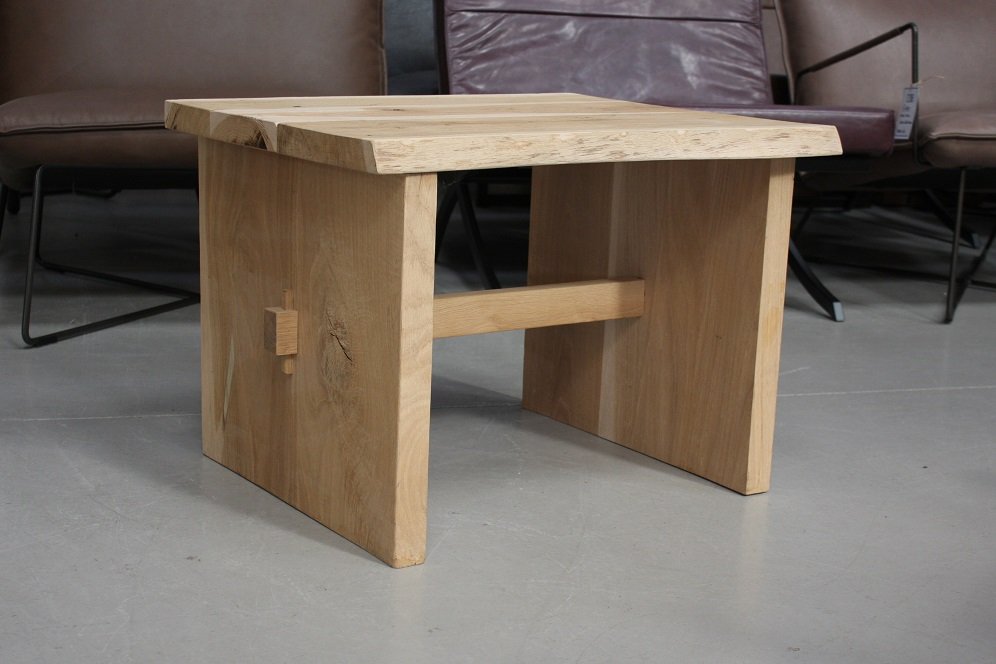 Salontafel robuust eikenhout